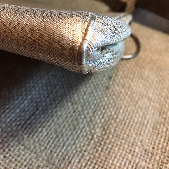 Vintage HL USA Harry Levine Silver Hinge Frame Evening bag - Picture 9 of 12